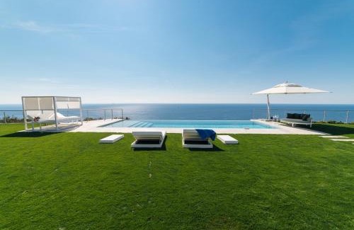 Poggi Villa | Villa Sabrina Riviera dei Fiori a Picco sul Mare con Piscina Privata ,WELLNESS & SPA