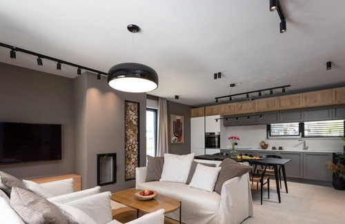 Kadumi House | Villa San Vincenti with pool and sauna, Kadumi, Porec