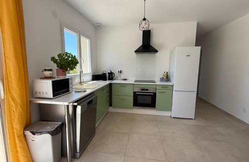 Mormoiron Villa | Villa Santa - Piscine - Wi-Fi - Proche Ventoux - idéal Cyclistes