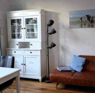 Borkum Apartment | Villa Scherz - stilvoll, zentral, ruhig, EG