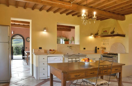 Casale Marittimo Villa | Villa Scudo by Faantasia Villas