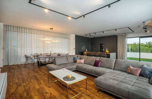 Jadranovo Villa | Villa Sea Line with heated pool (Kvarner - Jadranovo)