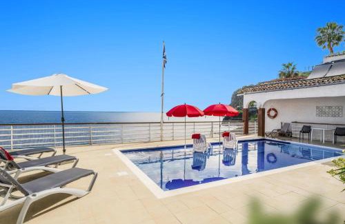 Santa Cruz Villa | Villa Sea Shore by Villa Plus