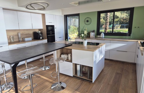 Saint-Marc-sur-Mer Villa | Villa sea view in Saint Marc sur Mer direct beach access