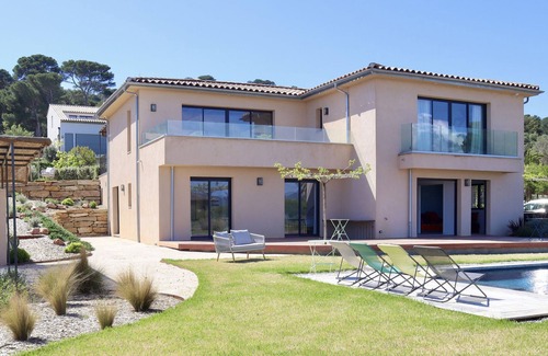 Giens Villa | Villa Seabel - le standing avec piscine et vue mer