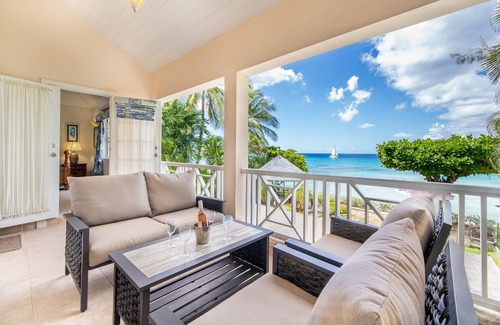 Fitts Village Villa | Villa Seawards Summer Specials 2025 Pay 6 stay 7 | Beach Front - Located in Fabulous Saint James with Private Pool