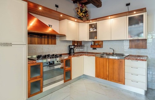 Pescia Villa | Villa 'Serafina' with Private Pool and Private Terrace