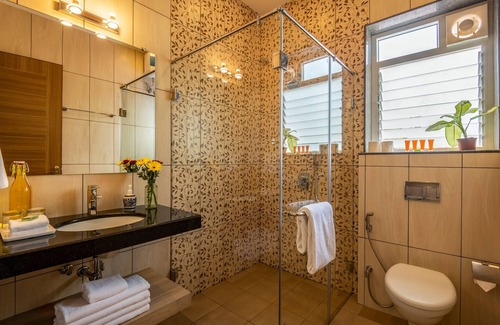 Saunta Vaddo Villa | Villa Serenity 6 bedrooms with private pool and parking, close to Baga Beach