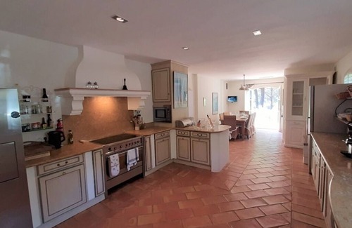 Ramatuelle Villa | Villa Serenity, large gardens, helipad, tennis court, 8 minutes Pampelonne beach