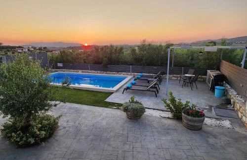 Geropotamos Villa | Villa Sheila with private pool