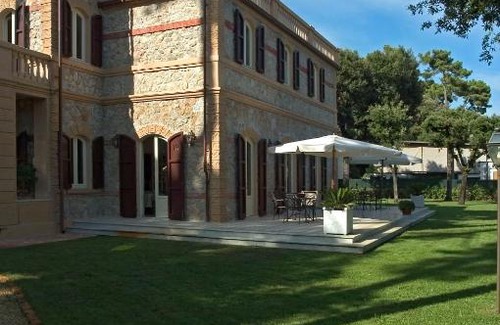 Marina di Pietrasanta Bed & Breakfast | Villa Signori