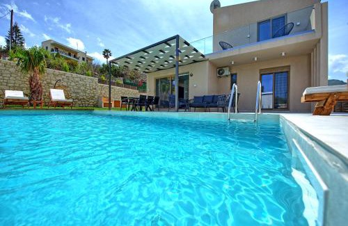 Filaki Villa | Villa Silentium Ionia by PosarelliVillas