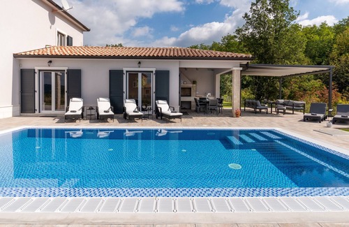 Paradiz Villa | Villa Simone Paradiso nearby Labin – Crovillas GmbH