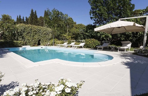 Pesaro Villa | Villa Sirena 10 - Three Bedroom Villa, Sleeps 10