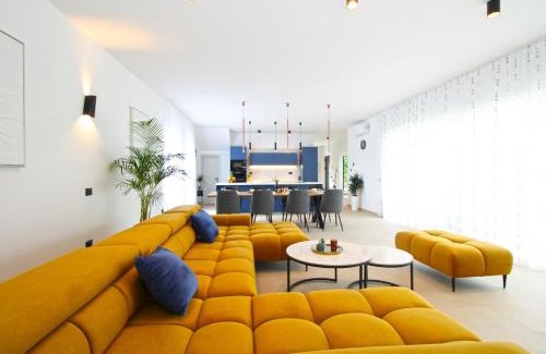 Liznjan Villa | Villa Sisan 2344