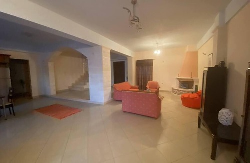 Massouri Villa | Villa - Sleeps 7 - Hot Tub - Pets - Sea View