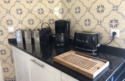 Camacha Villa | Villa-sleeps2-garden-private park