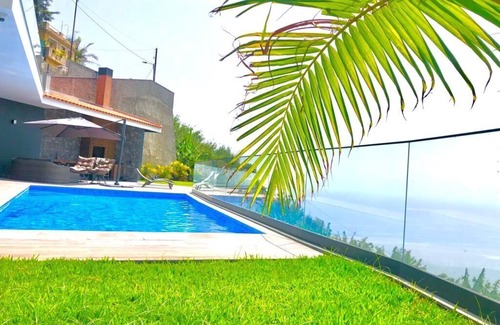 Ribeira Brava Villa | Villa Sol e Mar ,heated pool