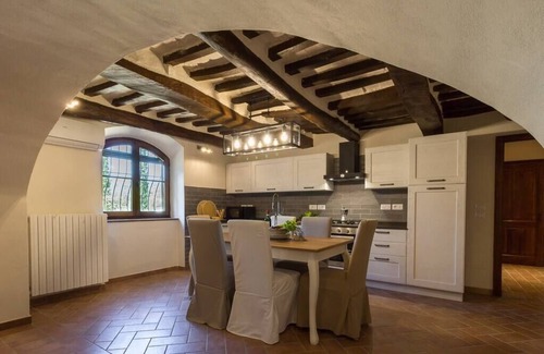 Montepulciano Villa | Villa Sogni D'Oro Toscana Suite: 3 Bedroom Villa