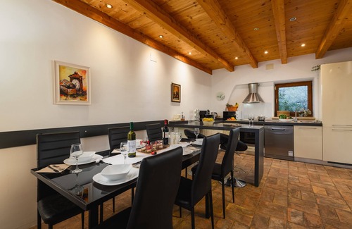 Rakalj Villa | Villa Sole ⭐ ⭐ a family friendly villa with a stunning view over the sea