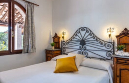 Eden Rock Villa | Villa Sole Sea View – A Stunning Residence in the Heart of Chia