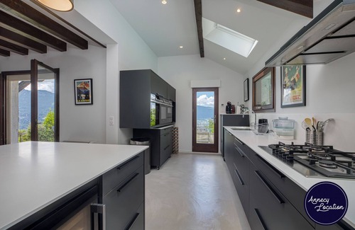 Rovagny Villa | Villa Sommet Bleu - vue Lac d'Annecy et Piscine