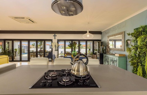 Esmeralda Villa | Villa Sophie Privatepool 5 Minutes From the Beach