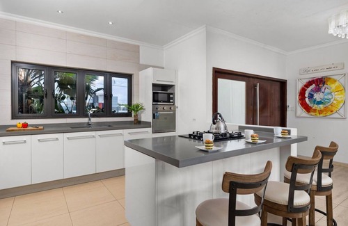Esmeralda Villa | Villa Sophie PrivatePool 5 minutes from the Beach
