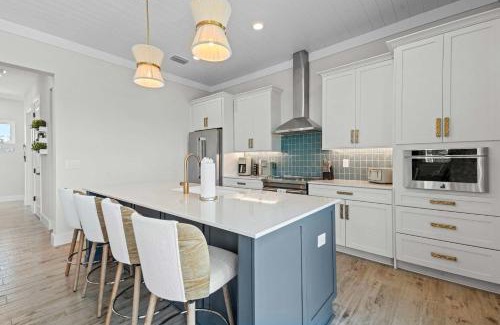 Fort Myers Beach House | Villa Sorrento 2025 Luxury Build Steps to Beach & Town