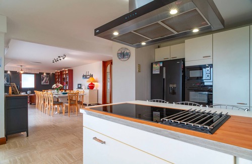 Saint-Jacques House | Villa St Jacques - Vue mer avec grand jardin