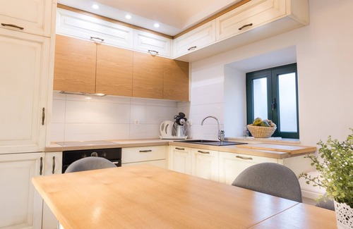 Rascane House | Villa Stipanovi Dvori with heated pooln