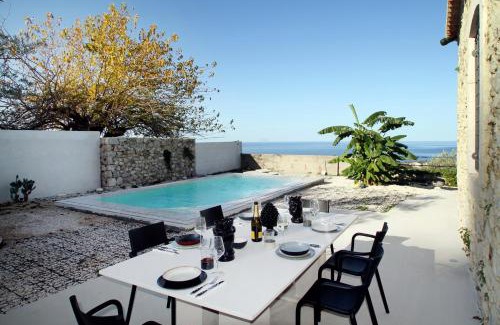 Sant'Agata di Militello Villa | Villa Strega con Piscina Riscaldata