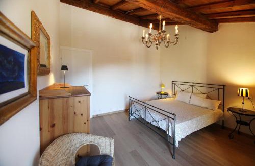 Sant'Agata di Militello Villa | Villa Strega con Piscina Riscaldata