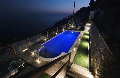 Conca dei Marini Villa | Villa Sunrise. Pool and seaview in Amalfi Coast