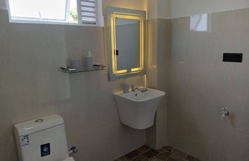 Galle Apartment | Villa surrounding Greenery and Hill view with family friendly.