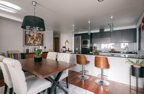 Estreito de Camara de Lobos House | Villa Sweden, ground floor with 2 bedrooms and overlooking the sea