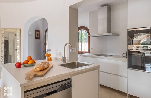 Urbanitzacio la Fustera Villa | Villa Tabarca by Abahana Villas