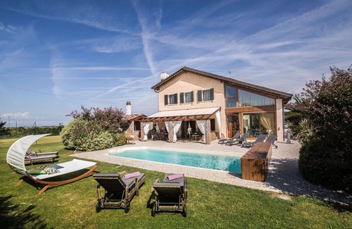 Ca' Pirami Villa | Villa Tania, Pool, Garden, Wifi, Jesolo