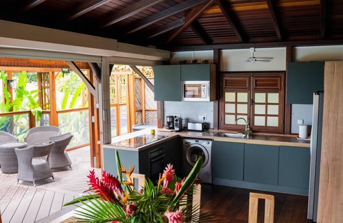 Vieux-Habitants Villa | villa terdeba, spa privé, for 5 max