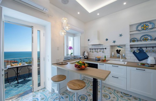 Praiano Villa | Villa Teresea: 3BR/3BA + Garden Just steps from the beach-On the Main Road