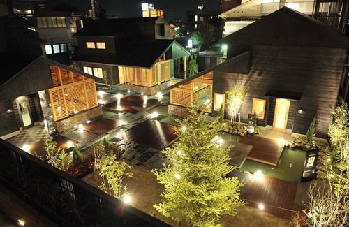 Maebashi House | Villa Terrace Building 01 Covered terrace with BB/Maebashi Gunma