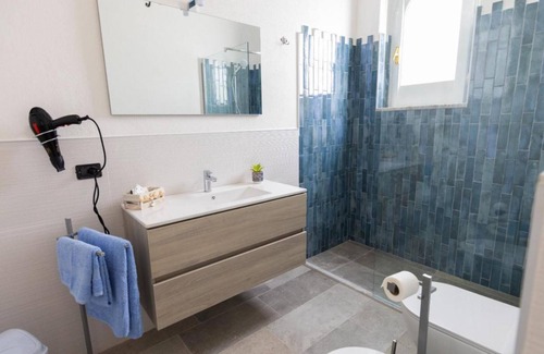 Succhivo Villa | Villa 'Terrazza Di Tifeo - Jacuzzi' with Sea View, Wi-Fi and Air Conditioning