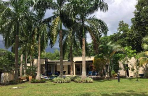 Villavicencio Villa | Villa Tete - Rest House -Pool