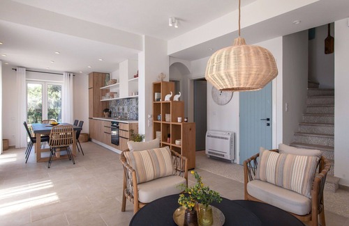 Lakones Villa | Villa Thea Mare Maistro – Villa with private pool