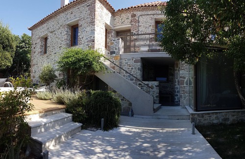 Loutropoli Thermis Villa | Villa Thermi - Serendipity Lesvos