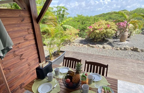 Sainte-Anne Apartment | Villa Ti Ma-El, F2 quiet sea view Sainte-Anne