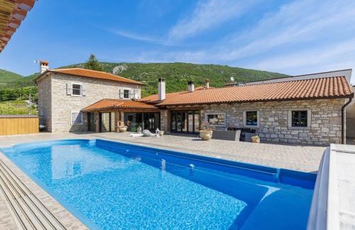 Gradinje Villa | Villa Tina by Interhome
