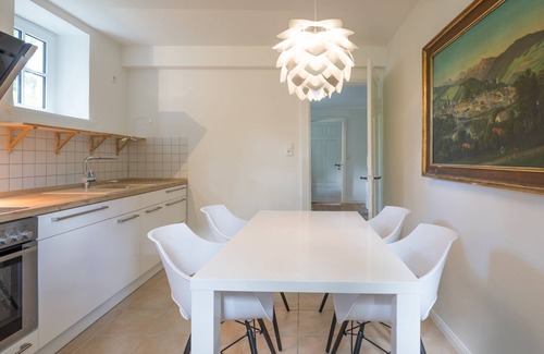 Zentrum Apartment | Villa Tine vacation apartment in Husum for up to 4 people