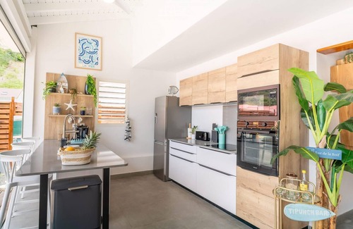 Terre-de-Haut Villa | Villa Topaze with saltwater pool and 3 air-conditioned bedrooms for 6 people
