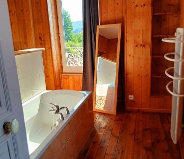 Saint-Germain-Lembron Bed & Breakfast | Villa Toscane